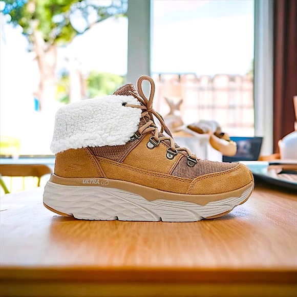 SKECHERS MAX CUSHIONING PINNACLE BOOTS IN CHESTNUT TAN BROWN - SIZE 6 - Picture 2 of 11